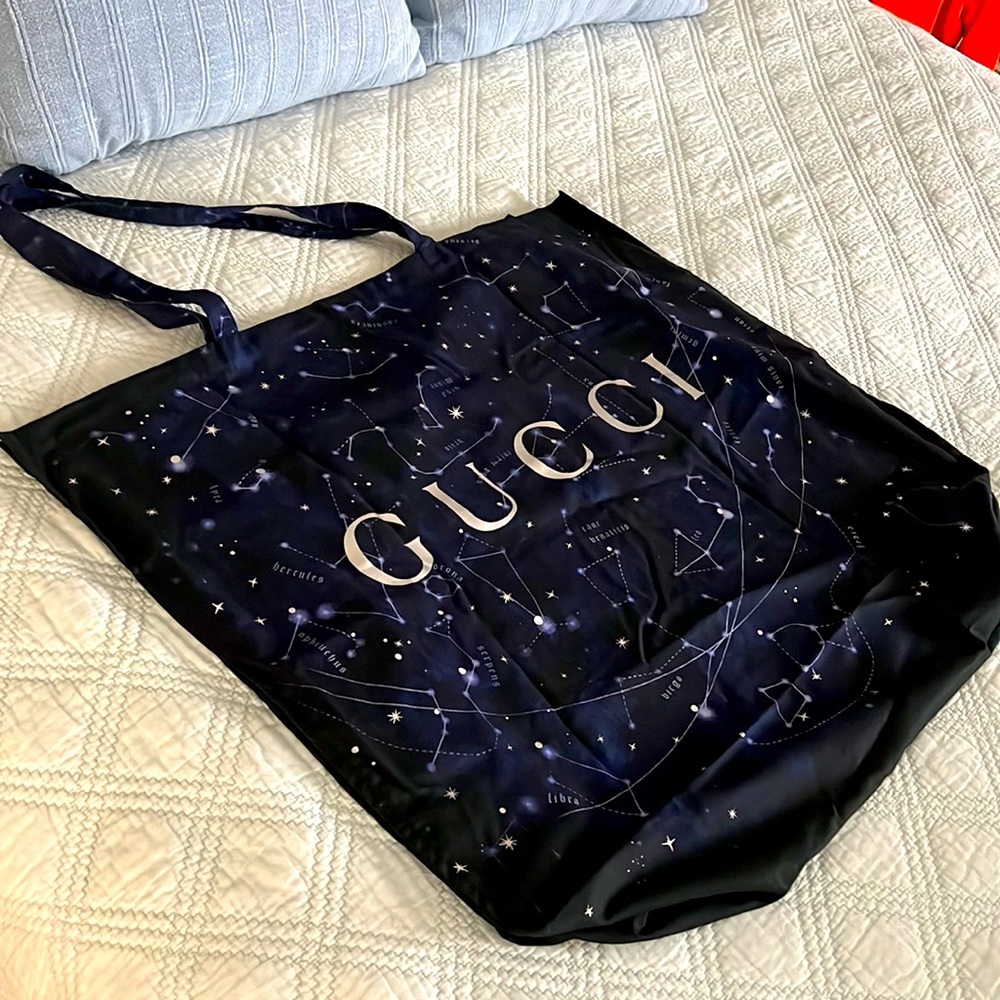 Over sized Gucci tote bag